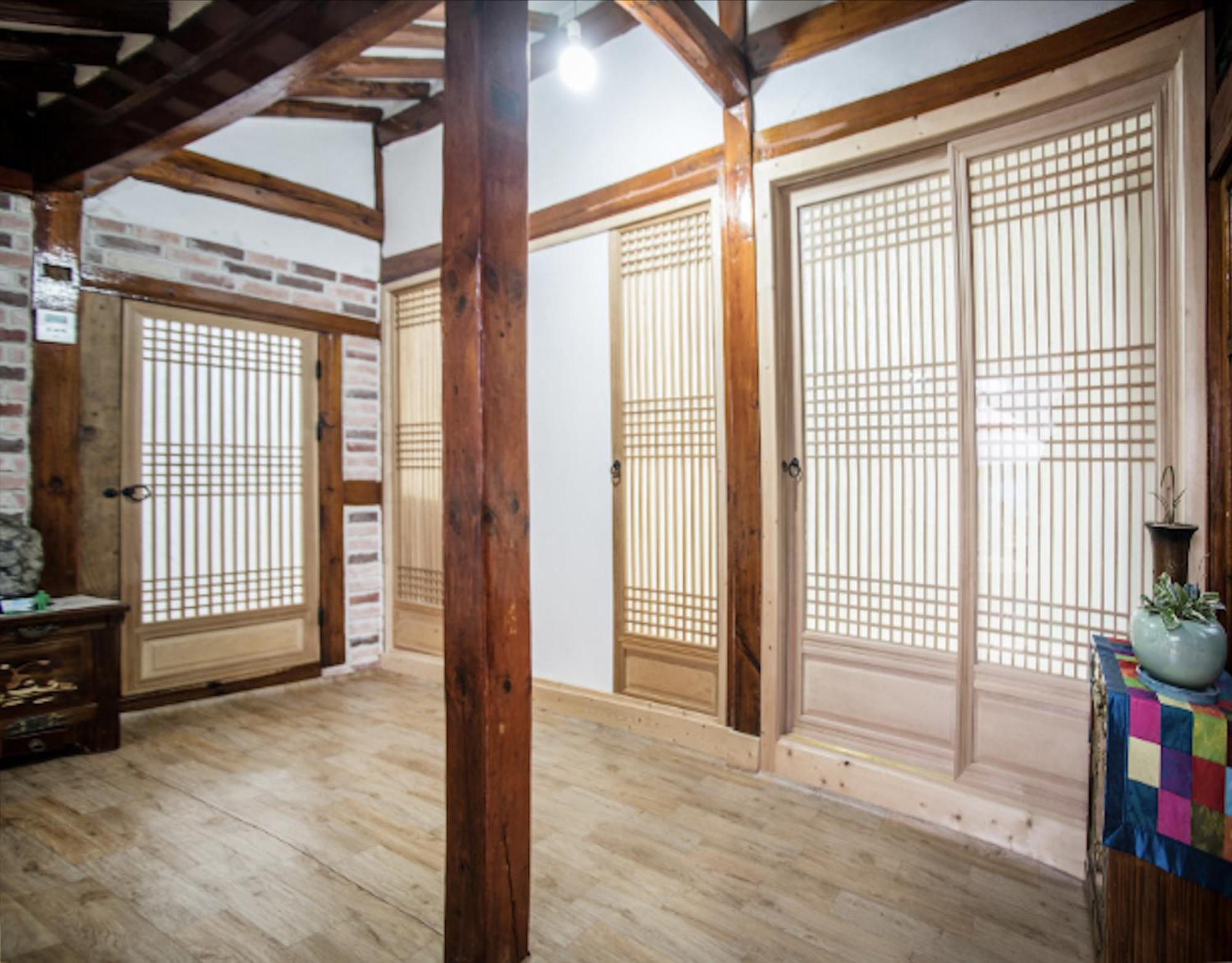 ג'אונג'ו Hanok Story Guesthouse מראה חיצוני תמונה