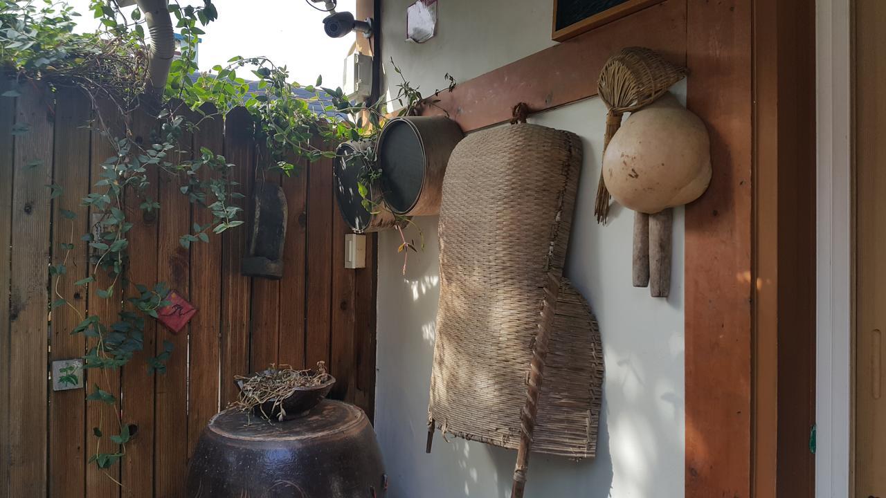 ג'אונג'ו Hanok Story Guesthouse מראה חיצוני תמונה