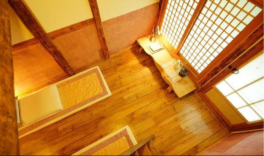 ג'אונג'ו Hanok Story Guesthouse מראה חיצוני תמונה